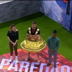 Jonas foi parar no Paredão com Ana Paula e Boneco na disputa do Pedra, Papel e Tesoura