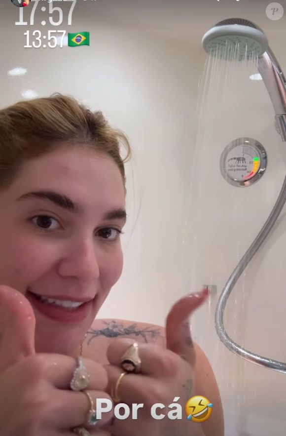 Virgínia Fonseca contou que precisou tomar um banho de 5 minutos no banheiro do avião