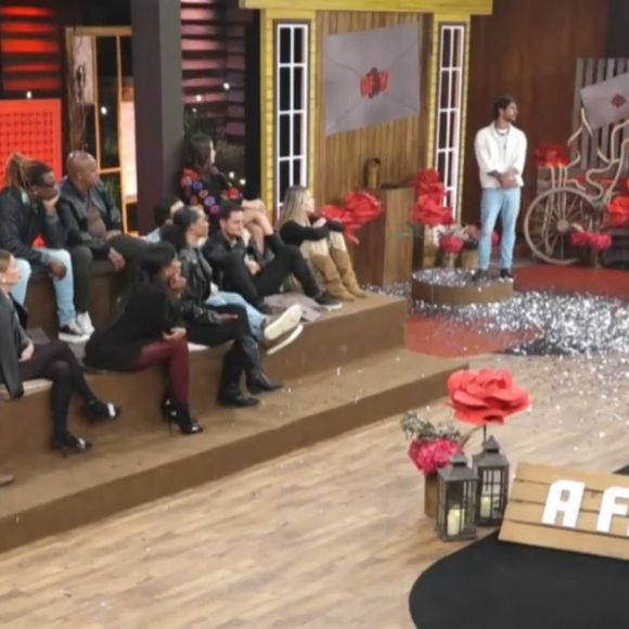 Michelle Barros pegou os peões de surpresa durante uma dinâmica de 'A Fazenda 17'