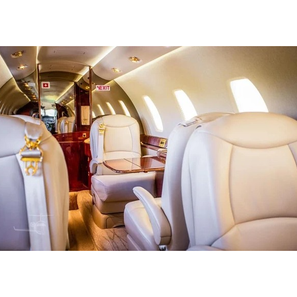 O jatinho de Virginia Fonseca possui espaço interno adaptado para maior conforto durante voos de média e longa distância; na imagem, o mesmo modelo