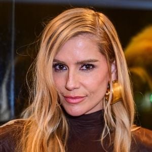 Deborah Secco pode pagar quase R$ 100 mil de indenização a idoso de 96 anos, seu vizinho