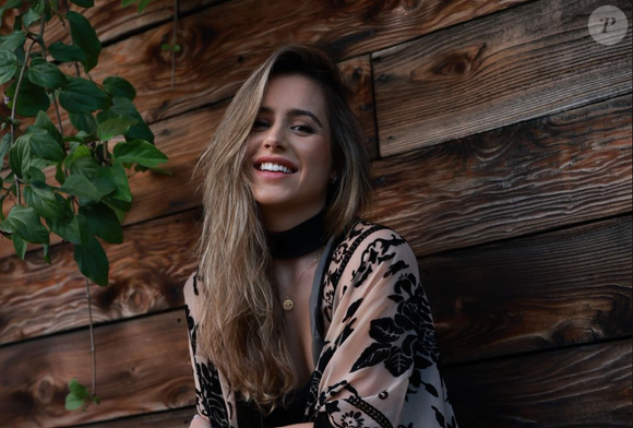 Fernanda Zorzo é terapeuta tântrica e explica como casais com mais de 50 anos podem recuperar a química e fortalecer a intimidade