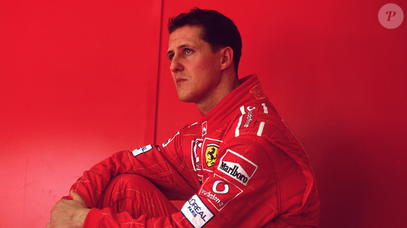 Em relato ao portal 'Daily Mail', o jornalista inglês Jonathan Mcevoy afirmou que Michael Schumacher não estaria preso à cama, contrariando especulações recorrentes
