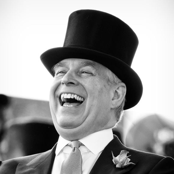 Andrew perde subsídio anual de £1 milhão, valor que vinha da própria Coroa, de acordo com o portal Tyla