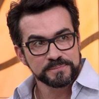 'Estou a um passo de desistir': padre Fábio de Melo desabafa após polêmica em cafeteria e critica polarização política