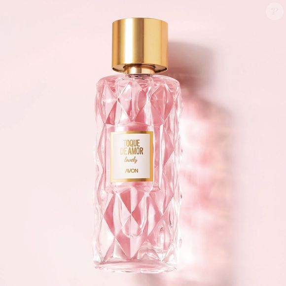 Do passado para o presente: o 'Toque de Amor Lovely' prova que um bom perfume nunca sai de moda - só se reinventa com ainda mais charme