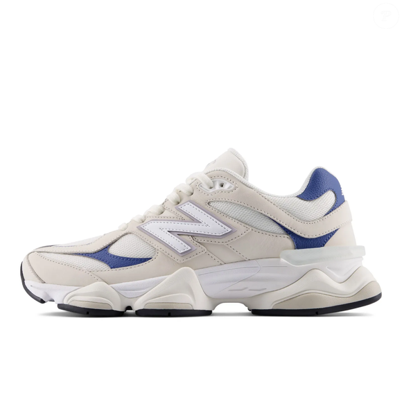 O design minimalista do New Balance 9060 faz do tênis uma aposta certeira para quem investe em peças versáteis