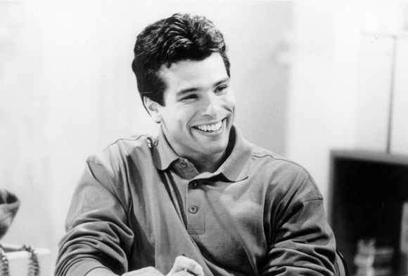 Téo (Maurício Mattar) iria aparecer 30 anos mais velho no especial da novela 'A Viagem', que acabou cancelado para comemorar três décadas de estreia da trama na Globo