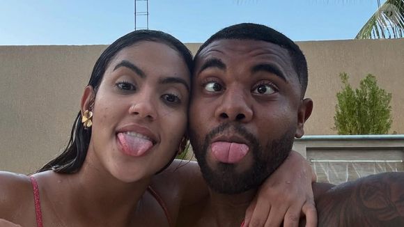 Campeão do BBB 24, Davi Brito revelou gravidez da namorada, Adriana Paula, com 3 meses de namoro