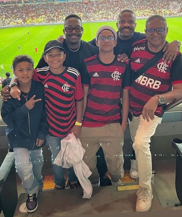 Entre polêmicas e desabafos, a relação de Mumuzinho com os filhos segue em debate. Afinal, há favoritismo?