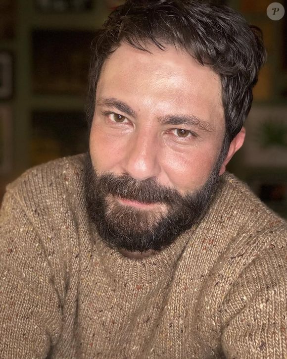 Esse menino é Márcio de Paula, hoje com 48 anos