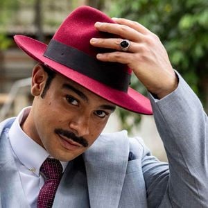 Sérgio Malheiros faz sua primeira novela de época ao entrar em Êta Mundo Melhor'