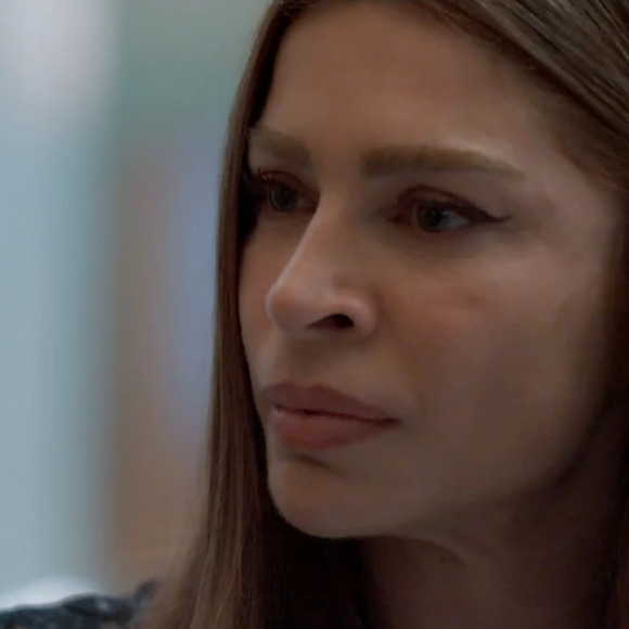 Arminda fica desnorteada depois de apanhar da mãe no capítulo de 14 de março