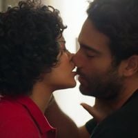 Veio aí! Afonso trai Solange com Maria de Fátima em 'Vale Tudo' e beijo gera revolta na web: 'O mais tóxico da novela'