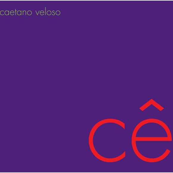 Caetano Veloso, naquele ano, lançou o aclamado álbum ‘Cê’, com a faixa ‘Um Sonho’, que traz uma letra bastante sensual