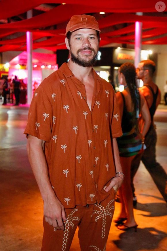 José Loreto no Ensaios da Anitta na Marina da Glória, Rio de Janeiro, neste último sábado, 8 de fevereiro de 2025