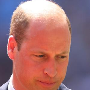 Veja antes que suma: a foto que Príncipe William quer que desapareça da internet antes de virar rei