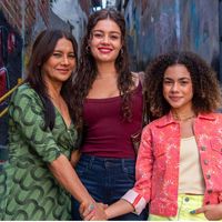 Resumo da ESTREIA de 'Três Graças' (20 a 25 de outubro): Gerluce e Arminda em confronto explosivo, gravidez inesperada de Joélly, e mais emoções da nova novela da Globo