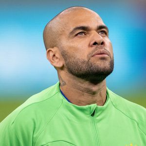 Daniel Alves apresentou várias versões para acusação de estupro e sempre negou o abuso sexual