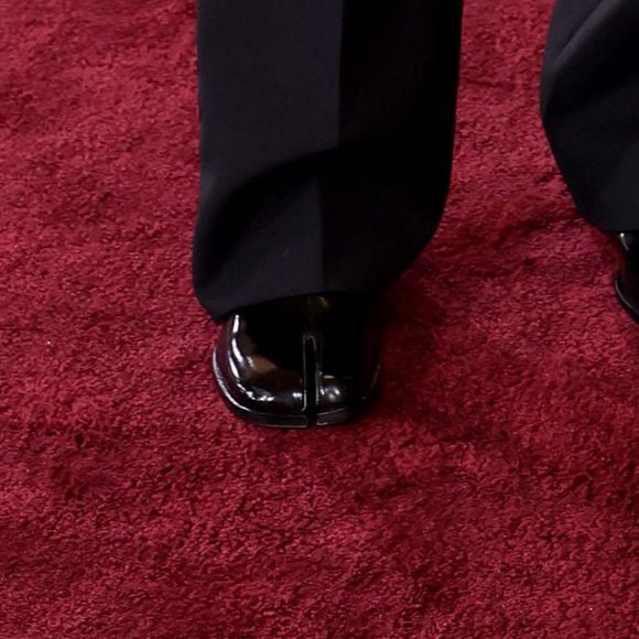 O sapato escolhido por Wagner Moura deu o tom fashionista ao visual do ator