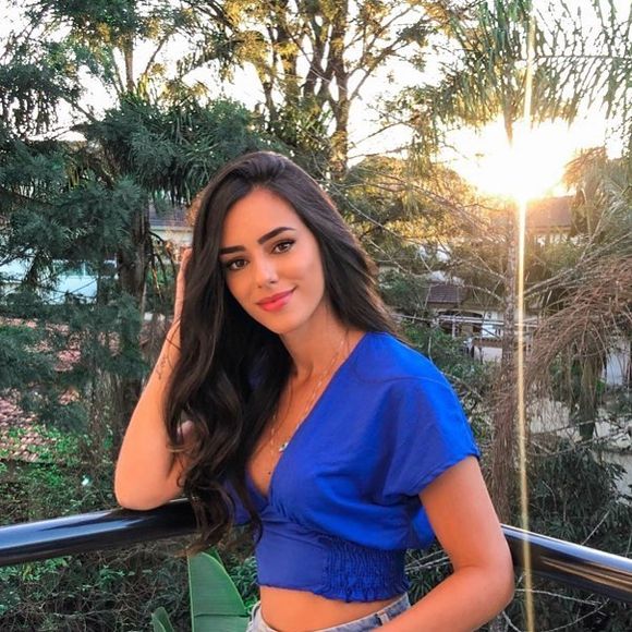 Bruna Biancardi fez outra mudança no corpo implantando silicones