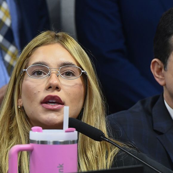 O look usado por Virginia Fonseca na CPI das Bets chamou a atenção.