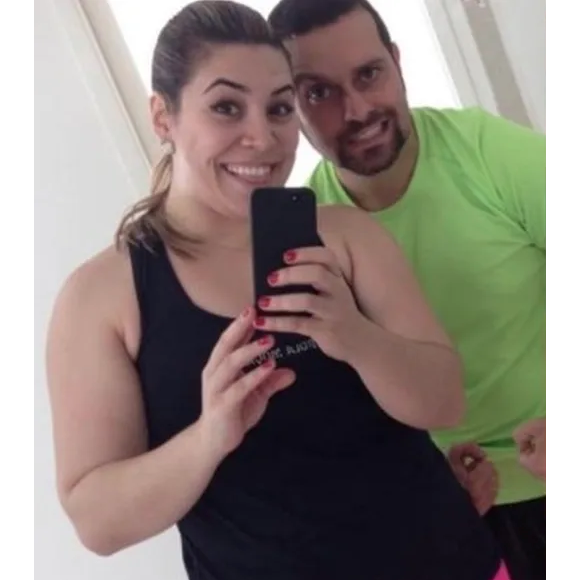 Naiara Azevedo revelou que usou a dieta e exercícios para ajudar na perda de peso