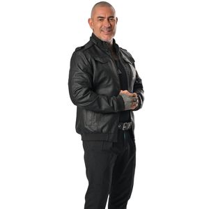 Henrique Fogaça não está nada contente com as teorias da conspiração de que viveu um romance com Paola Carosella nos tempos em que ela era jurada do ‘MasterChef’