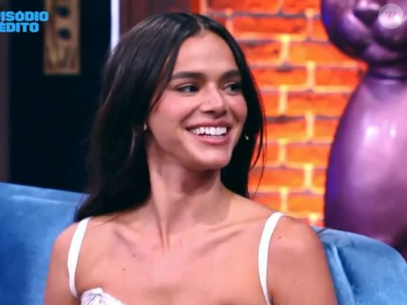 Bruna Marquezine ainda brincou dizendo que pensava que Tatá já sabia da informação e o diálogo viralizou na web