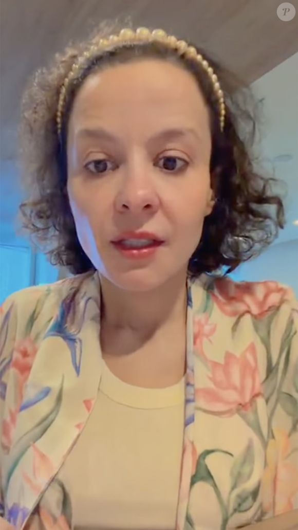 Nos últimos dias, Maiara mostrou pela primeira vez o seu cabelo natural em uma live