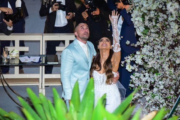 Lexa e Ricardo Vianna transformaram o casamento em tributo de amor e saudade pela filha Sofia