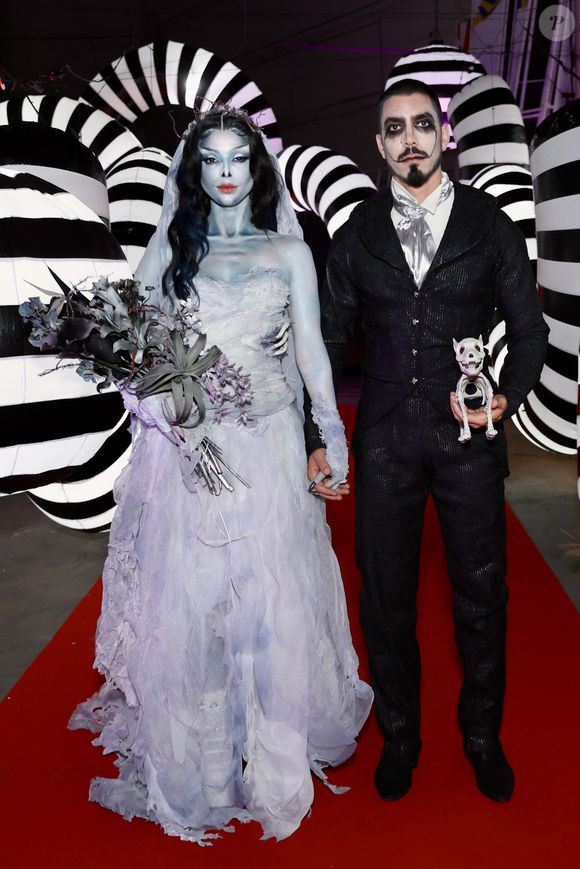 Giovanna Lancellotti e Gabriel David, ainda em clima de casamento, referenciaram o filme 'A Noiva Cadáver'