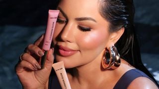 No rosto, lábios e pálpebras: esse produto luminoso e multifuncional de Bruna Tavares promete glow natural e até proteger dos sinais de envelhecimento