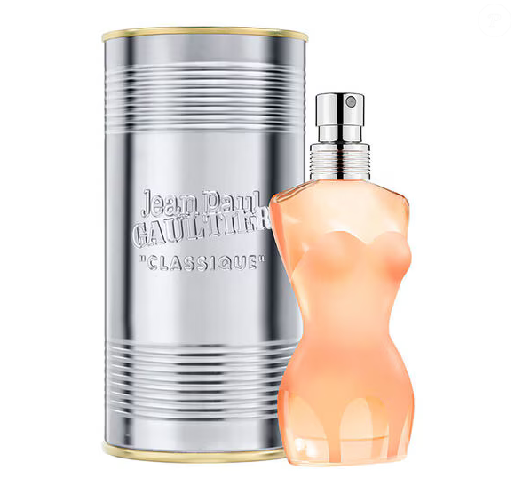 O famoso frasco em formato de busto feminino transformou Classique, da Jean Paul Gaultier, em um verdadeiro símbolo da perfumaria internacional desde seu lançamento