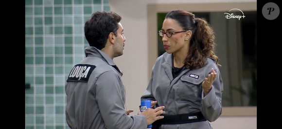 Participante de Casa do Patrão, Nikita Salvador foi acusada por internautas de copiar bordões e trejeitos de Ana Paula Renault