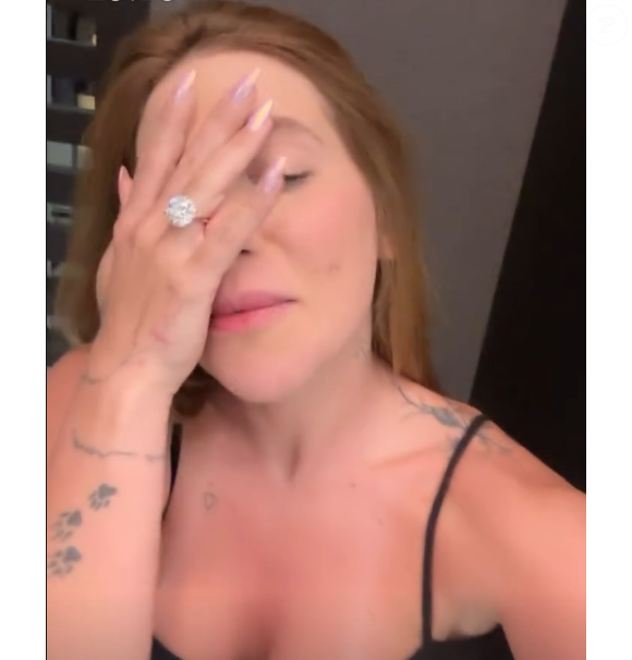 Anel milionário mostrado por Virgínia nos stories divide fãs: presente antigo de Zé Felipe ou novo mimo do craque do Real Madrid?