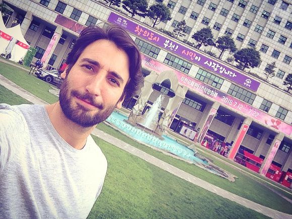 Diretor do filme ‘O Habitante’ afirma que o nome surgiu após uma pesquisa aprofundada sobre o tema