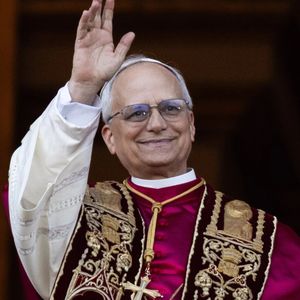 Papa Leão XIV é o novo pontífice da Igreja Católica, eleito no segundo dia do Conclave (08 de maio de 2025).