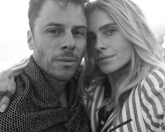 Carolina Dieckmmann já admitiu que o interesse por Tiago Worcman começou ainda nos tempos de escola