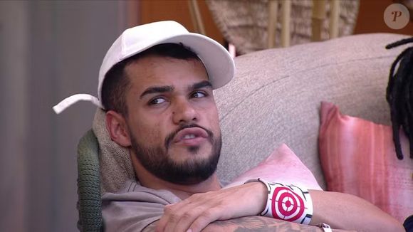 'Era preta, mas era bonita': fala de João Gabriel sobre ex-namorada causa revolta