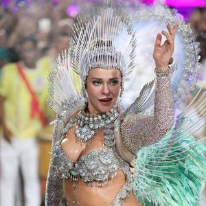 Paolla Oliveira disse essa frase para afrontar uma jurada, que tirou um décimo da Grande Rio no quesito bateria