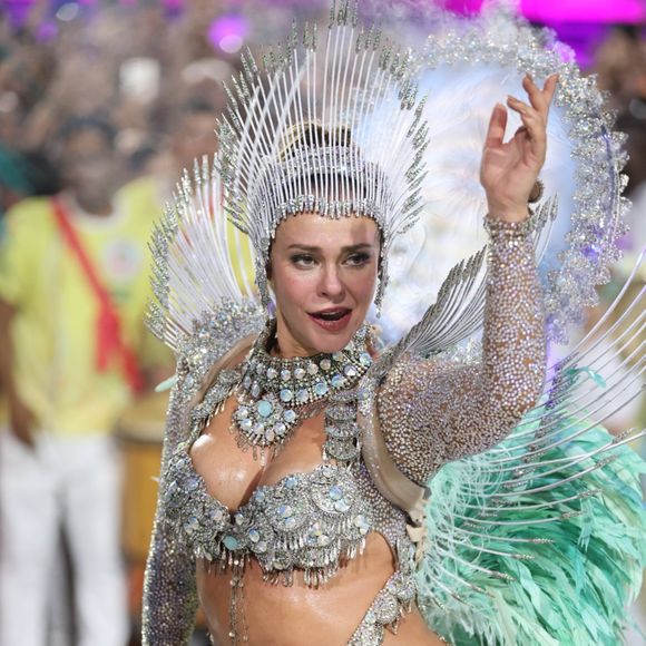 Paolla Oliveira disse essa frase para afrontar uma jurada, que tirou um décimo da Grande Rio no quesito bateria