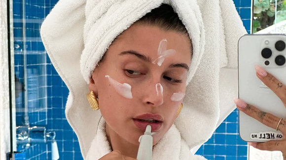 Se você misturar o creme Nivea com essa vitamina, sua pele ficará mais macia e incrivelmente radiante