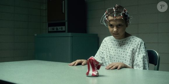 Millie Bobby Brown foi apresentada como a protagonista da série