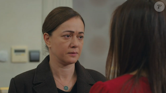 Sirin coloca ponto final no romance com Emre, para angústia da mãe, Hatice, na novela 'Força de Mulher', no capítulo desta quinta-feira 3 de abril de 2025