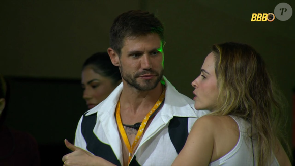 Após Milena ser barrada, Jonas e Ana Paula entraram em conflito na Festa do Líder do BBB 26