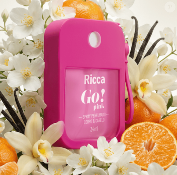 Spray perfumado para cabelos da Ricca é a sensação do momento: essa fragrância Pink traz notas de de grapefruit rosa, jasmim e baunilha