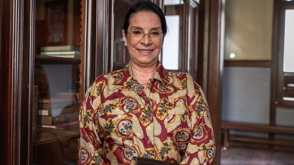 Após 11 anos longe da TV, Bia Nunnes, a Marta de 'História de Amor', volta às novelas da Globo e revela sensação ao trabalhar com Larissa Manoela: 'Regresso'