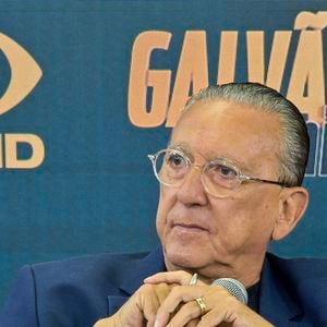 Galvão Bueno: Segundo a família, o quadro é estável e não há necessidade de internação em UTI.