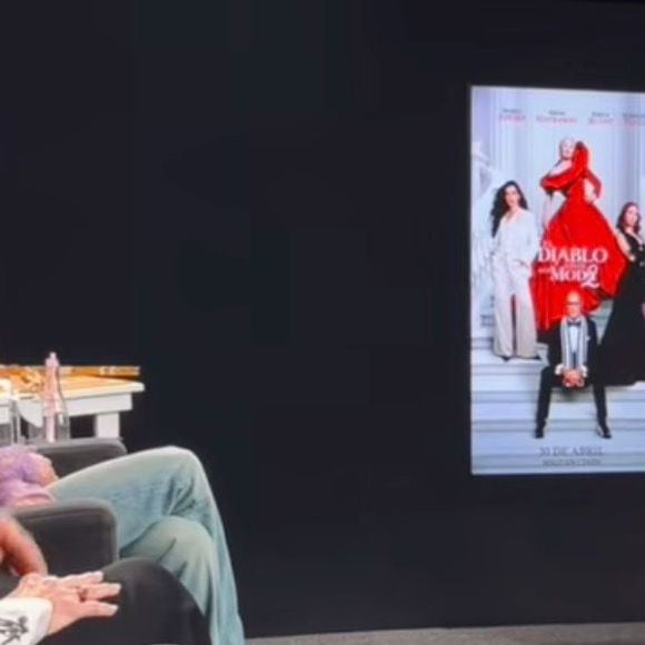 Ao lado de Anne Hathaway e Meryl Streep, Sasha Meneghel chamou atenção durante a divulgação de O Diabo Veste Prada 2. A presença da brasileira no evento reforça sua inserção no cenário internacional da moda